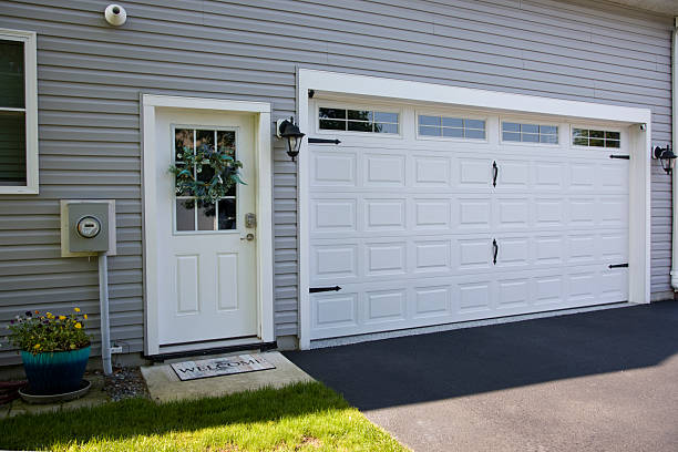 24/7 Emergency Garage Door Panel Replacement experts in West Reading, PA